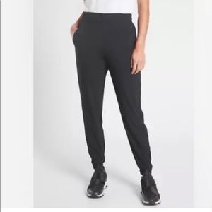Athleta Brooklyn lined jogger-Black size 10